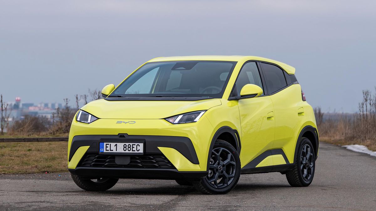 Co má společného s Lamborghini a v čem překonává Rolls-Royce: Malý čínský elektromobil umí překvapit